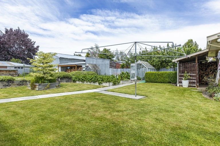 Photo of property in 37 Mount Cook Road, Fairlie, 7925