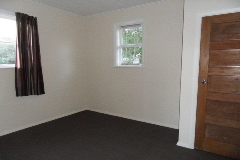 Photo of property in 43a Hamstead Street, Wainuiomata, Lower Hutt, 5014