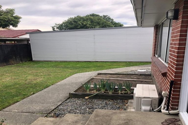 Photo of property in 1/69a Mandeville Street, Riccarton, Christchurch, 8011