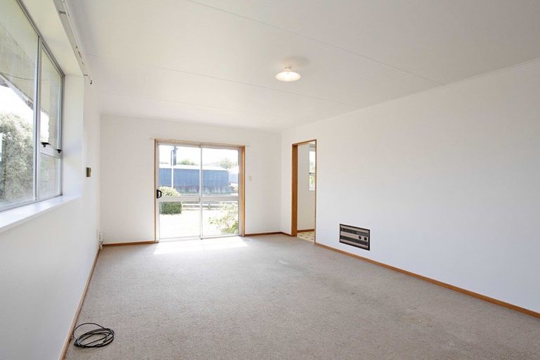 Photo of property in 1 Newbie Street, Heidelberg, Invercargill, 9812