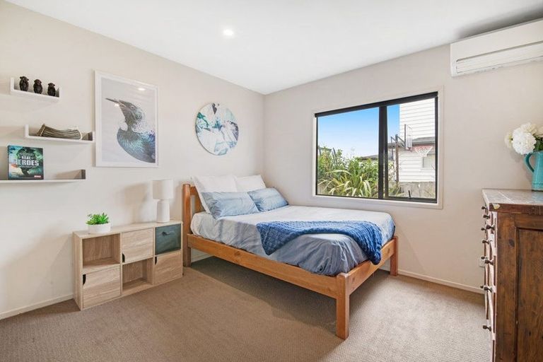 Photo of property in 115 Alec Craig Way, Gulf Harbour, Whangaparaoa, 0930