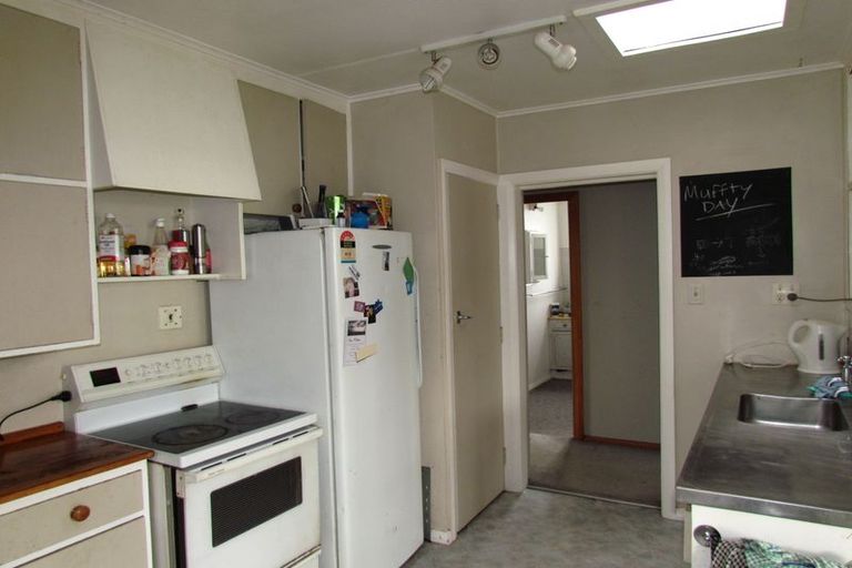 Photo of property in 21 Coddington Crescent, Masterton, 5810