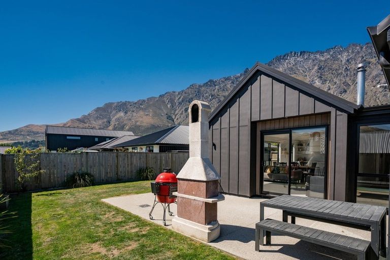 Photo of property in 7 Maize Street, Jacks Point, Queenstown, 9371