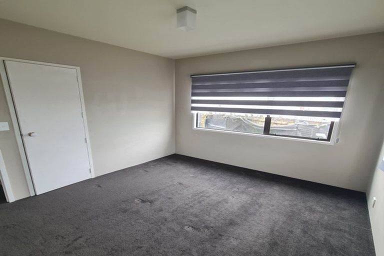 Photo of property in 2/21 Southview Place, Wattle Downs, Auckland, 2102