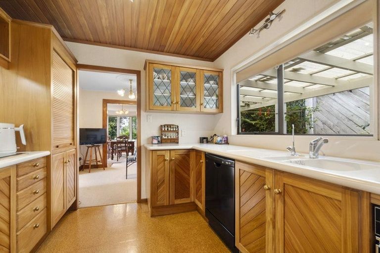 Photo of property in 16 Melva Street, Dinsdale, Hamilton, 3204