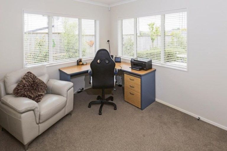 Photo of property in 239 Jeffs Road, Flat Bush, Auckland, 2016