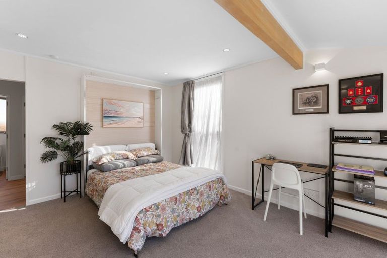 Photo of property in 7 Waikare Road, Raumati Beach, Paraparaumu, 5032