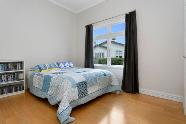 Photo of property in 86 Princes Street, Cambridge, 3434