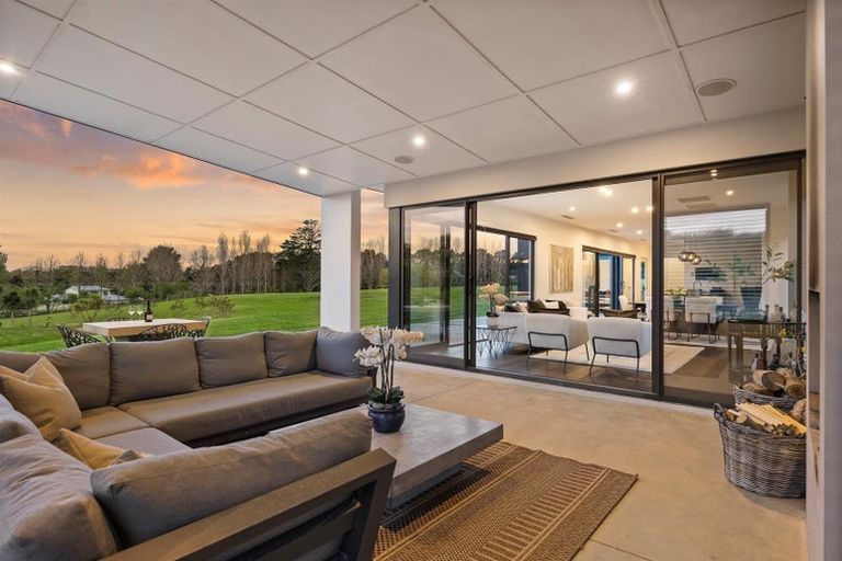 Photo of property in 90 Grace Hill Drive, Dairy Flat, Albany, 0792