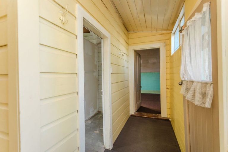 Photo of property in 9 Rawhiti Street, Dannevirke, 4930