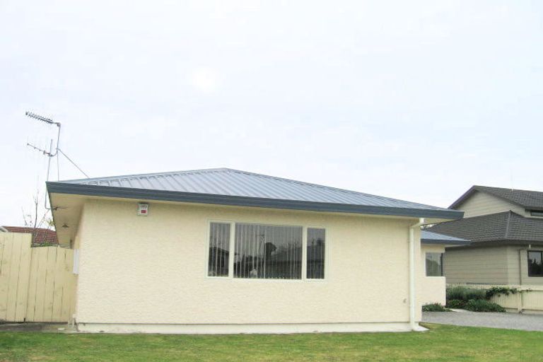 Photo of property in 2a Chester Street, Taradale, Napier, 4112