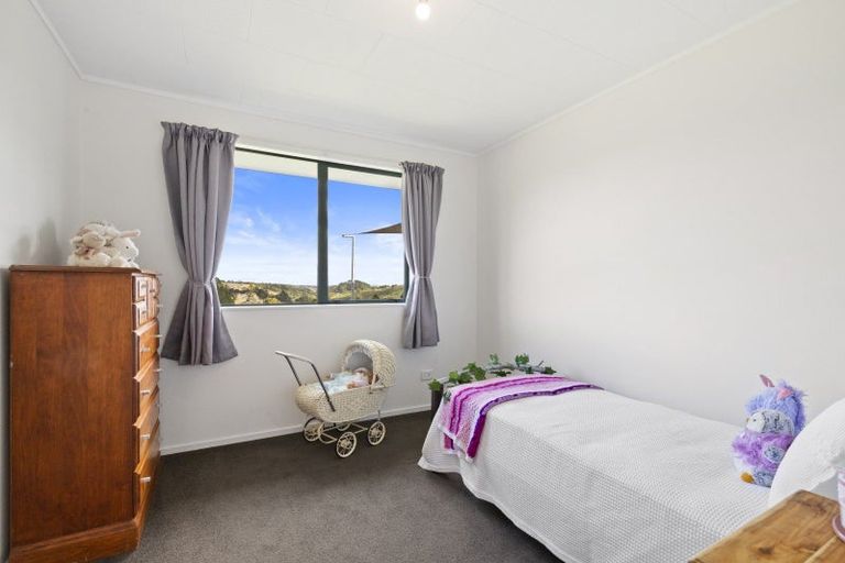 Photo of property in 151 Chamberlain Road, Bombay, 2675