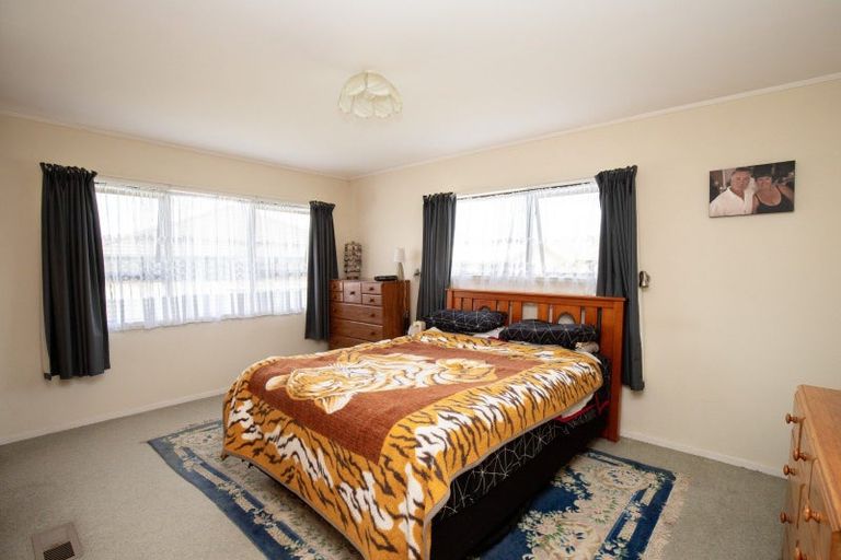 Photo of property in 21 Miller Place, Ngatea, 3503