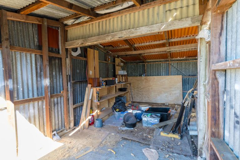 Photo of property in 1 Maude Street, Waimate, 7924