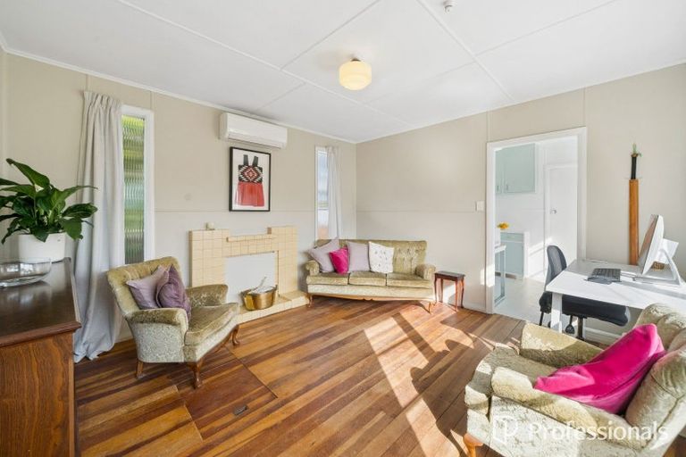 Photo of property in 67 Tasman Road, Otaki Beach, Otaki, 5512