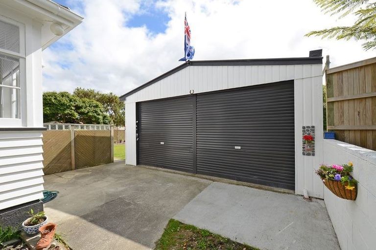 Photo of property in 7 Langford Street, Naenae, Lower Hutt, 5011