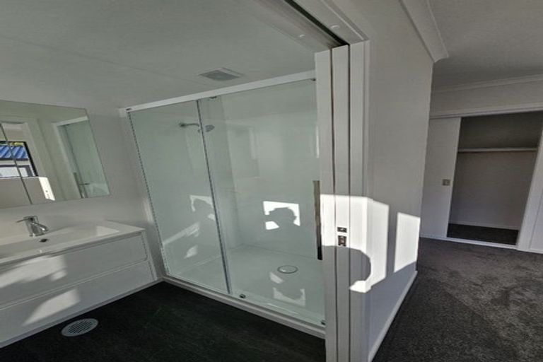 Photo of property in 1d Ingram Street, Naenae, Lower Hutt, 5011