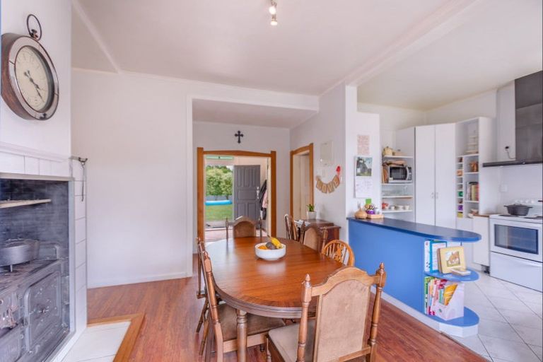 Photo of property in 26 Ellison Street, Otane, 4202