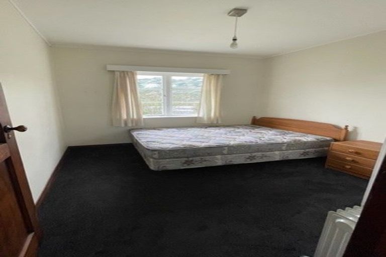 Photo of property in 19 Hindmarsh Street, Johnsonville, Wellington, 6037