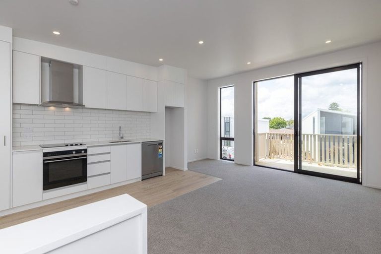 Photo of property in 51 Kamahi Place, Paraparaumu, 5032