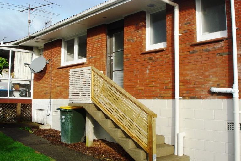 Photo of property in 3/640 Pakuranga Road, Howick, Auckland, 2010