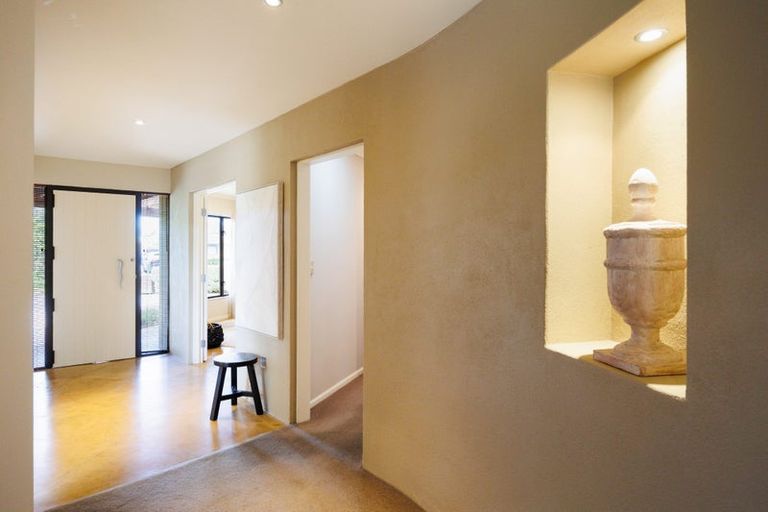 Photo of property in 3 The Oaks, Awapuni, Palmerston North, 4412