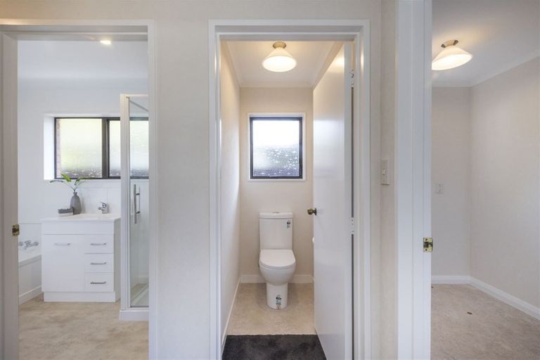 Photo of property in 9 Rolleston Street, Hokowhitu, Palmerston North, 4410