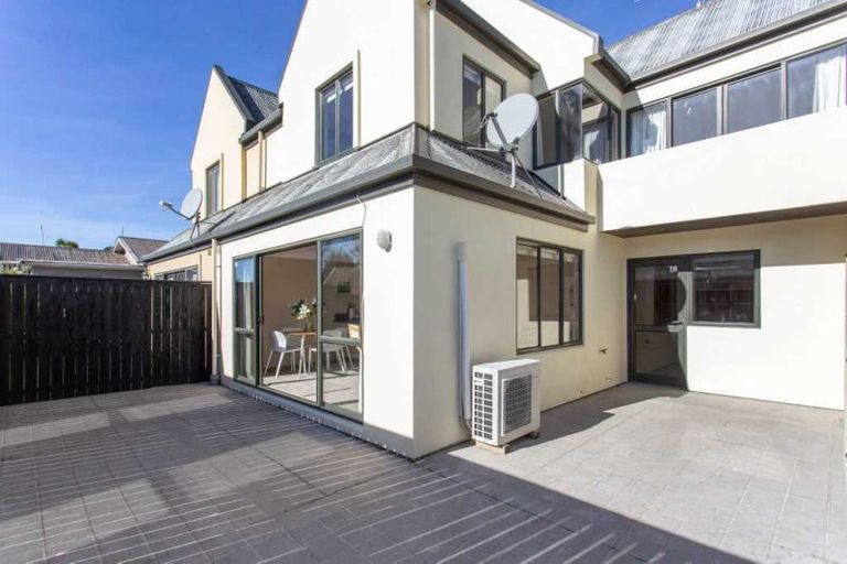 Photo of property in 34 Peverel Street, Riccarton, Christchurch, 8041