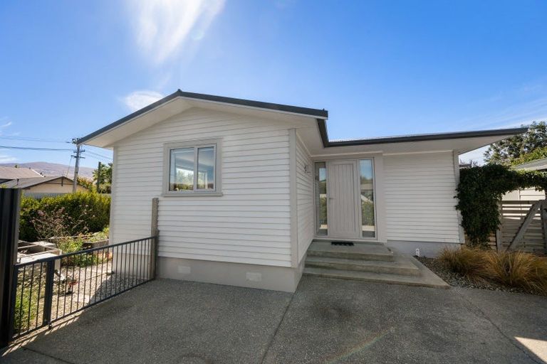Photo of property in 49 Inniscort Street, Cromwell, 9310