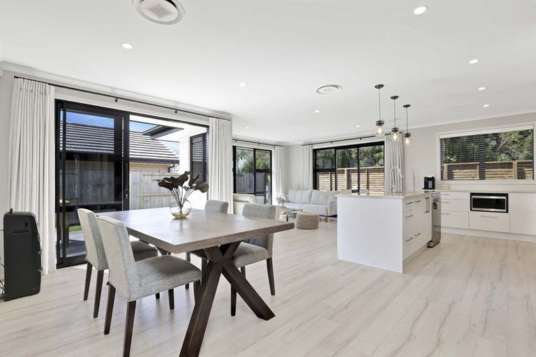 Photo of property in 2 Oderings Place, Huntington, Hamilton, 3210