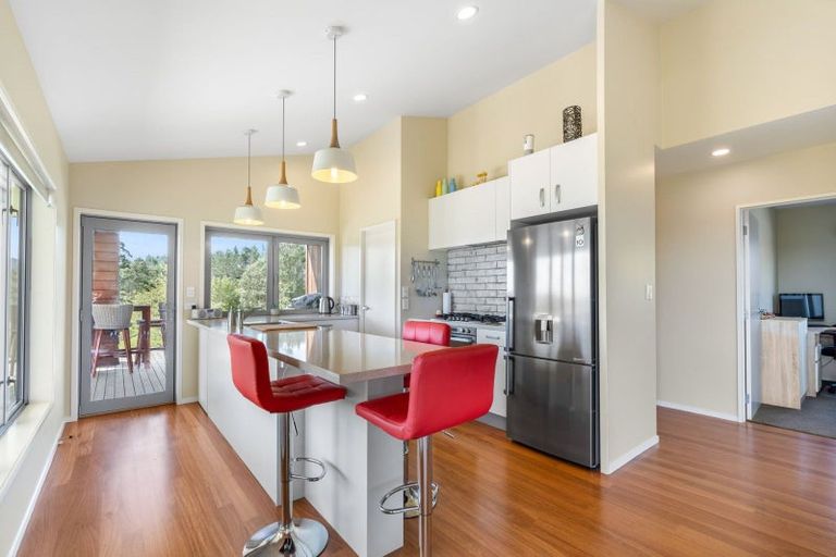 Photo of property in 565 Snooks Road, Maungakaramea, Whangarei, 0178