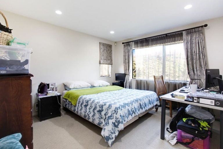 Photo of property in 116a Jeffs Road, Flat Bush, Auckland, 2016
