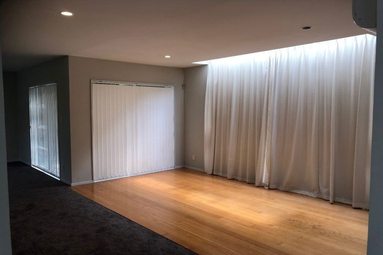 Photo of property in 10 Nepal Place, Khandallah, Wellington, 6035