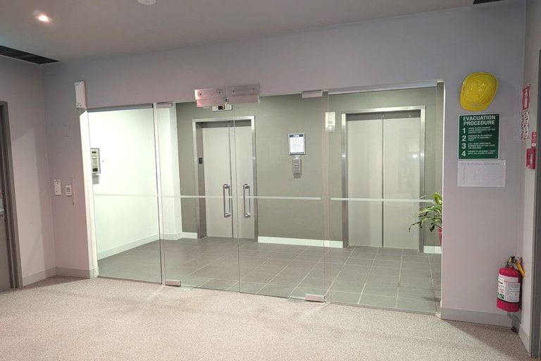 Photo of property in Gerondis Bldg Apartments, 305/60 Willis Street, Wellington Central, Wellington, 6011