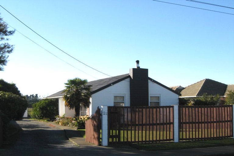 Photo of property in 21 Marshs Road, Templeton, Christchurch, 8042