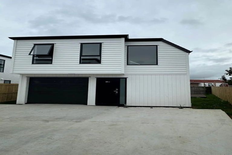 Photo of property in 60c Heybridge Street, Manurewa, Auckland, 2102