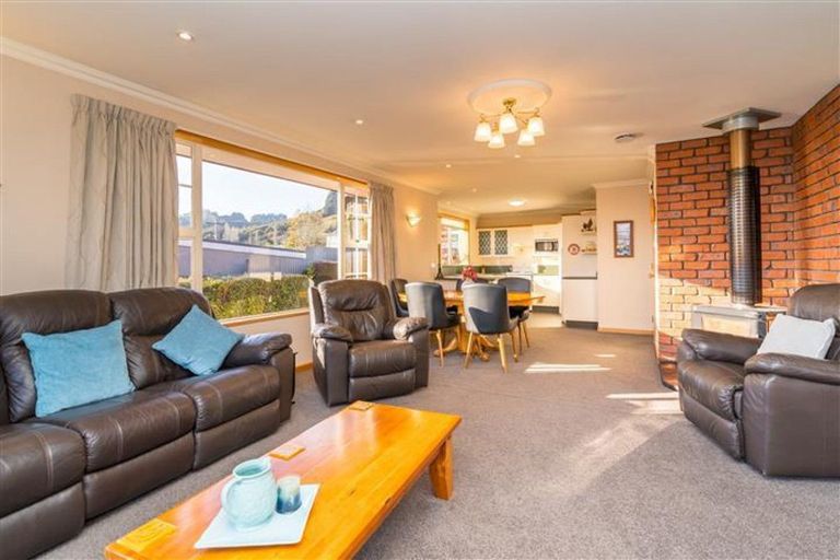 Photo of property in 6 Haggart Street, Mosgiel, 9092