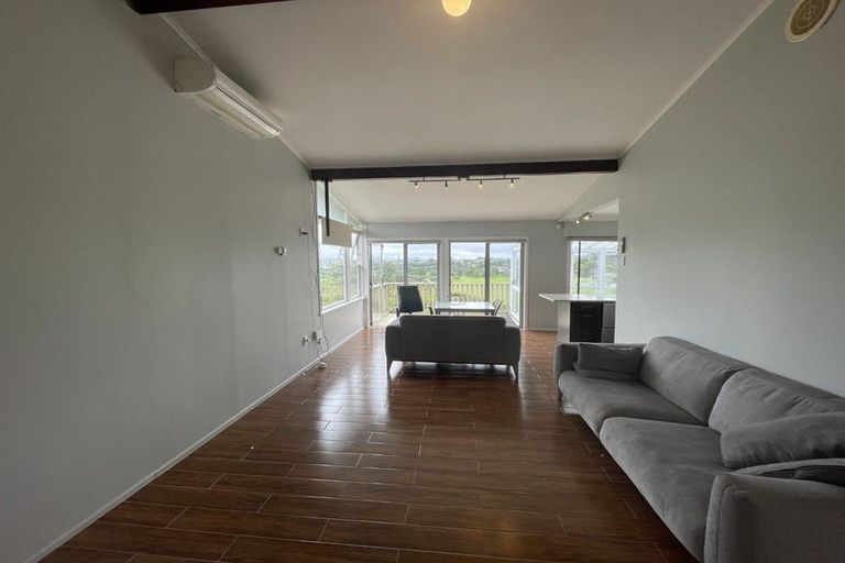 Photo of property in 89 Exmouth Road, Northcote, Auckland, 0627