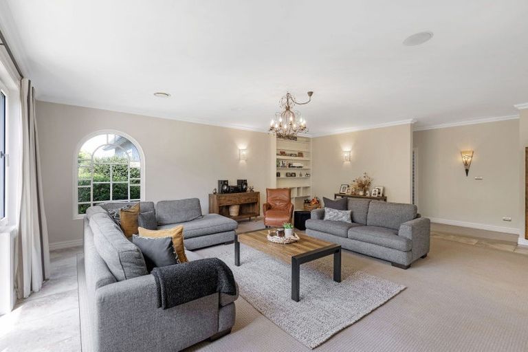 Photo of property in 6 Carlton Avenue, Palmerston North, 4414