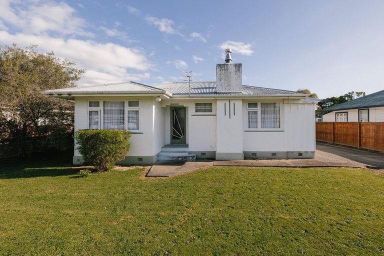 Photo of property in 24 Grey Street, Shannon, 4821