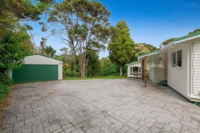 Photo of property in 1/24 Albany Highway, Greenhithe, Auckland, 0632