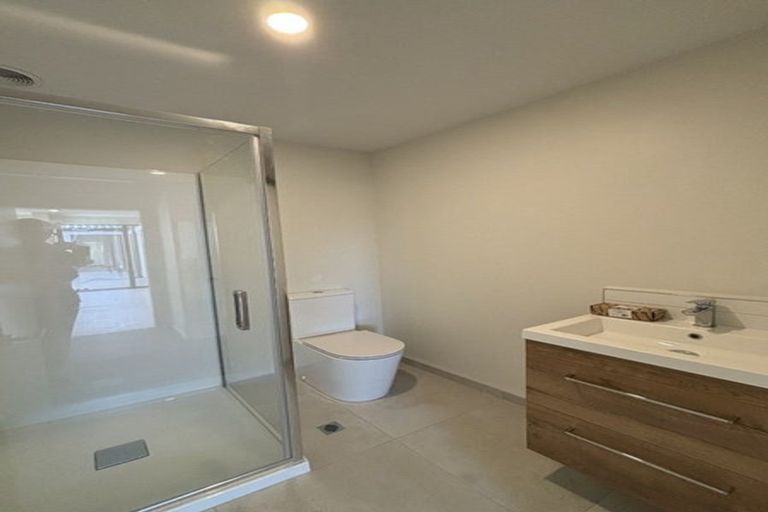 Photo of property in 4/93 Wildberry Street, Woolston, Christchurch, 8023