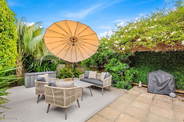 Photo of property in 23 Hendrika Court, Hobsonville, Auckland, 0618