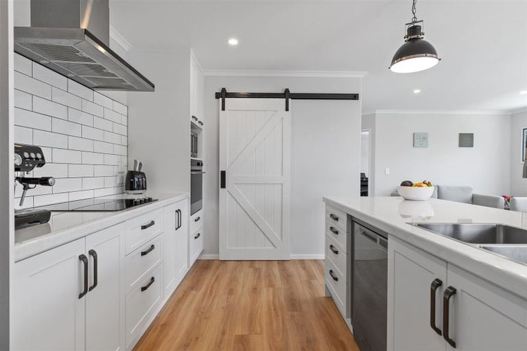 Photo of property in 43 Pinehurst Crescent, Morrinsville, 3300