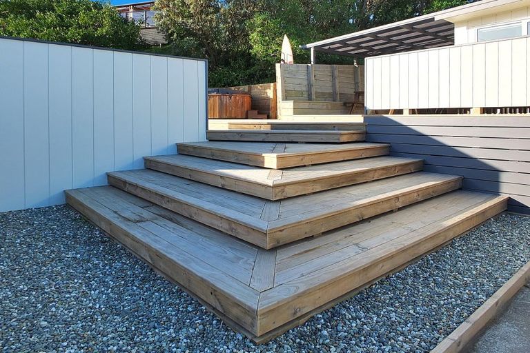 Photo of property in 53 Pratt Avenue, Foxton Beach, Foxton, 4815