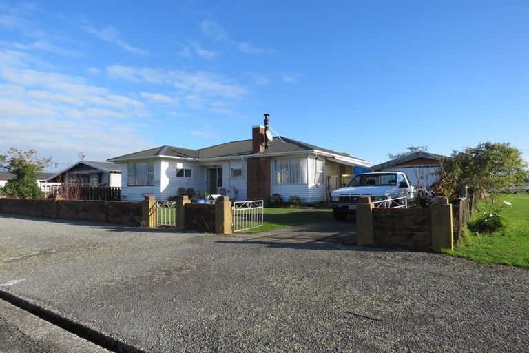 Photo of property in 8 Derby Street, Westport, 7825