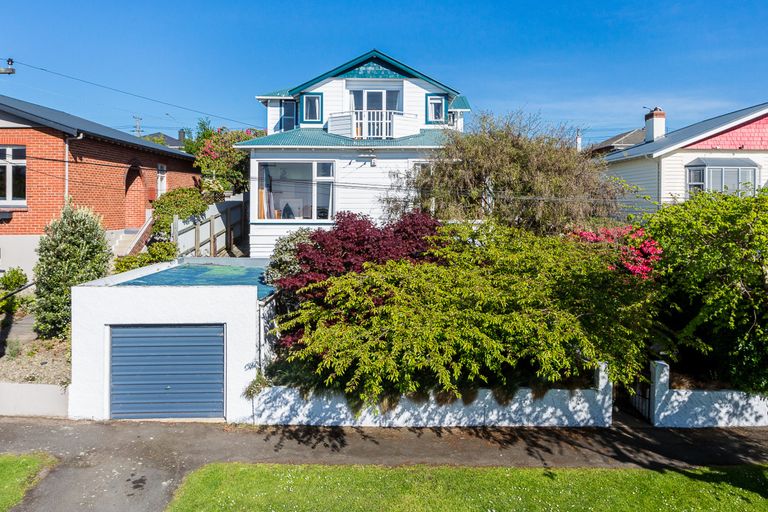 Photo of property in 16 Scoular Street, Maryhill, Dunedin, 9011