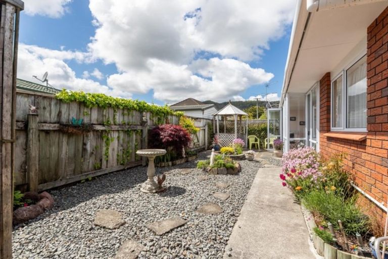 Photo of property in 51 Mchardie Street, Trentham, Upper Hutt, 5018