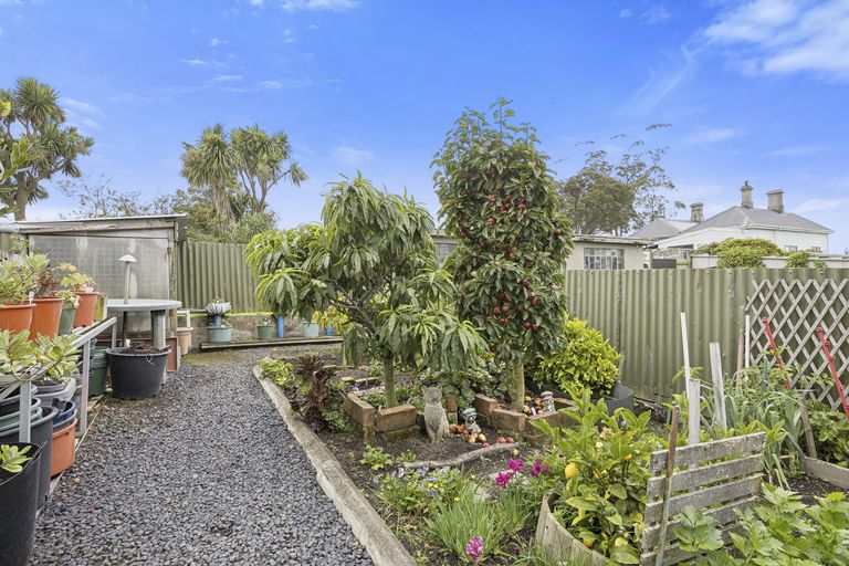 Photo of property in 27 Harrington Street, Port Chalmers, 9023