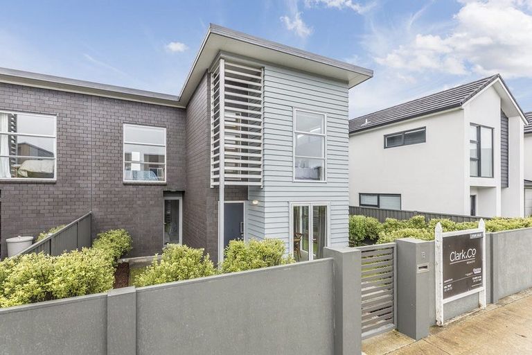 Photo of property in 13 Karearea Avenue, Kenepuru, Porirua, 5022